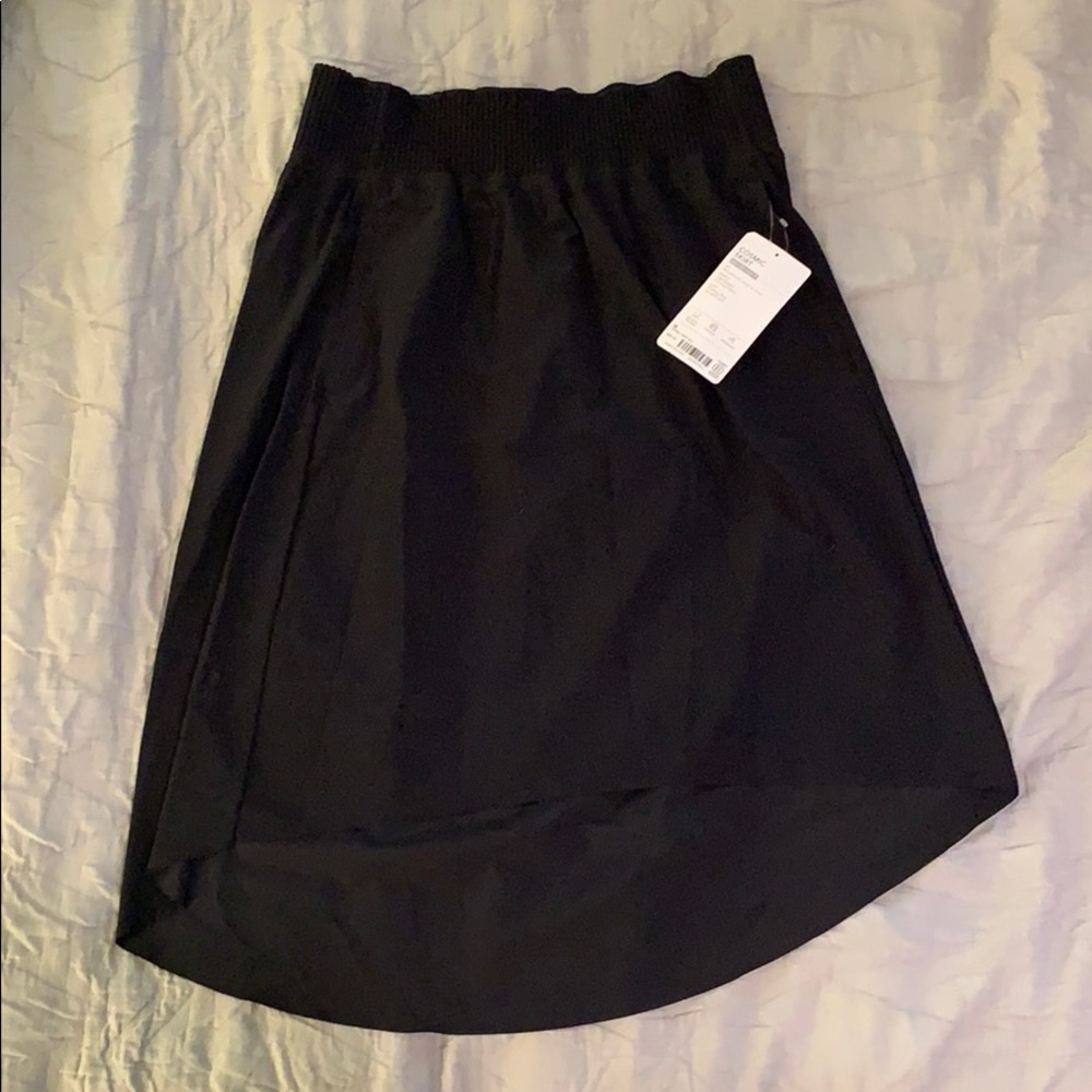 Athleta Black Cosmic Skirt • NWT